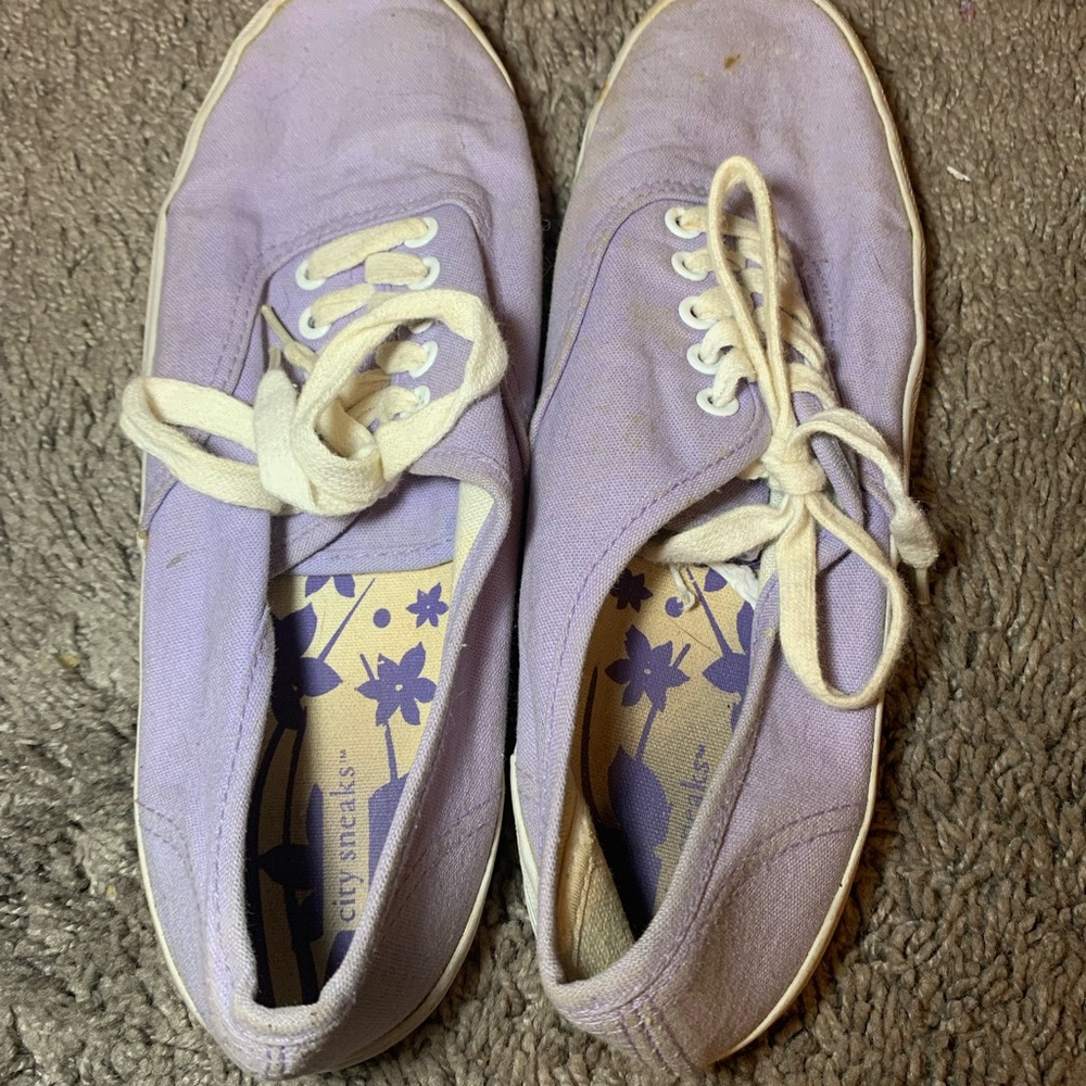 These are city sneaks sneakers and hardly worn but enough to show impression